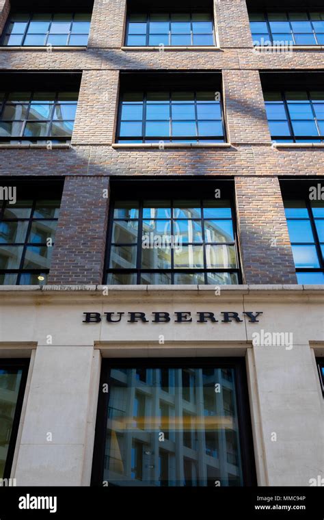 burberry limited london sw1p 2aw|burberry ltd london.